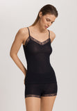 Woolen Lace Lace Trim Wool And Silk Camisole | Black 70827-019