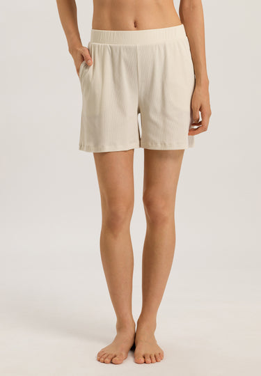 74925 Shorts - 1200 Warm Sand