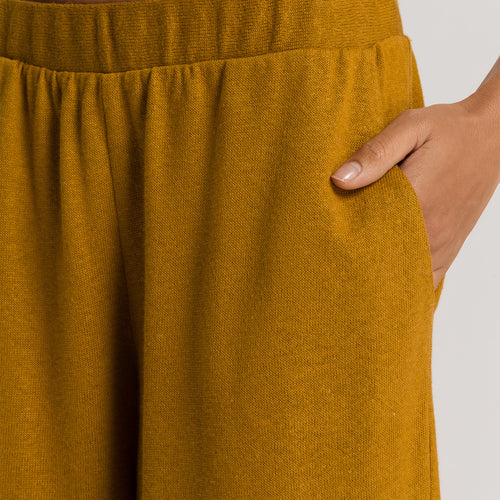 Summer Knits Linen Blend Shorts | Golden Cumin 78879-2803