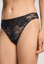 Lysia Lace Thong | Black 70762-019