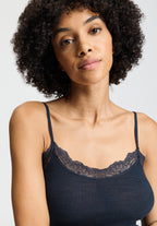 Woolen Lace Lace Trim Wool and Silk Camisole | Deep Navy 70765-1610