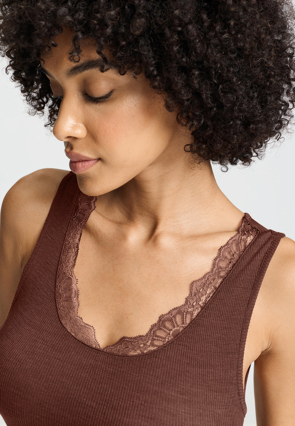 Woolen Lace Lace Trim Wool and Silk Tank Top | Cinnamon 70766-2790