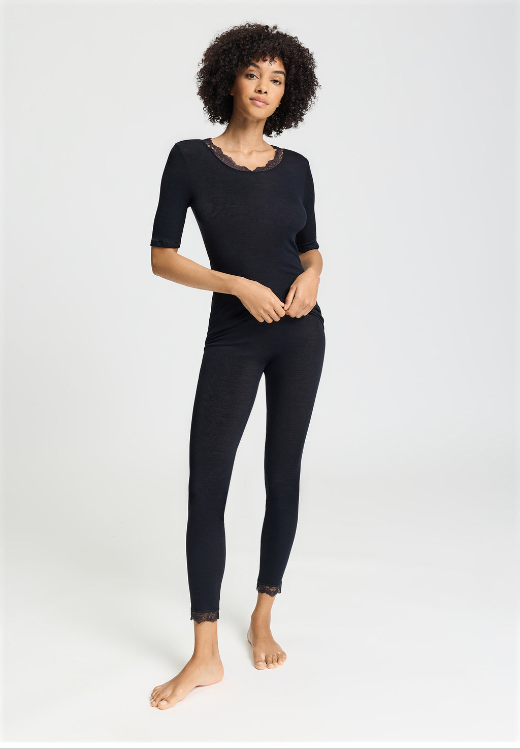 Woolen Lace Wool and Silk Crew Neck Top | Black 70767-019