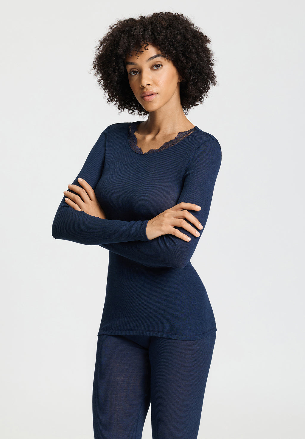 Woolen Lace Lace Trim Wool and Silk Crew Neck Top | Deep Navy 70768-1610