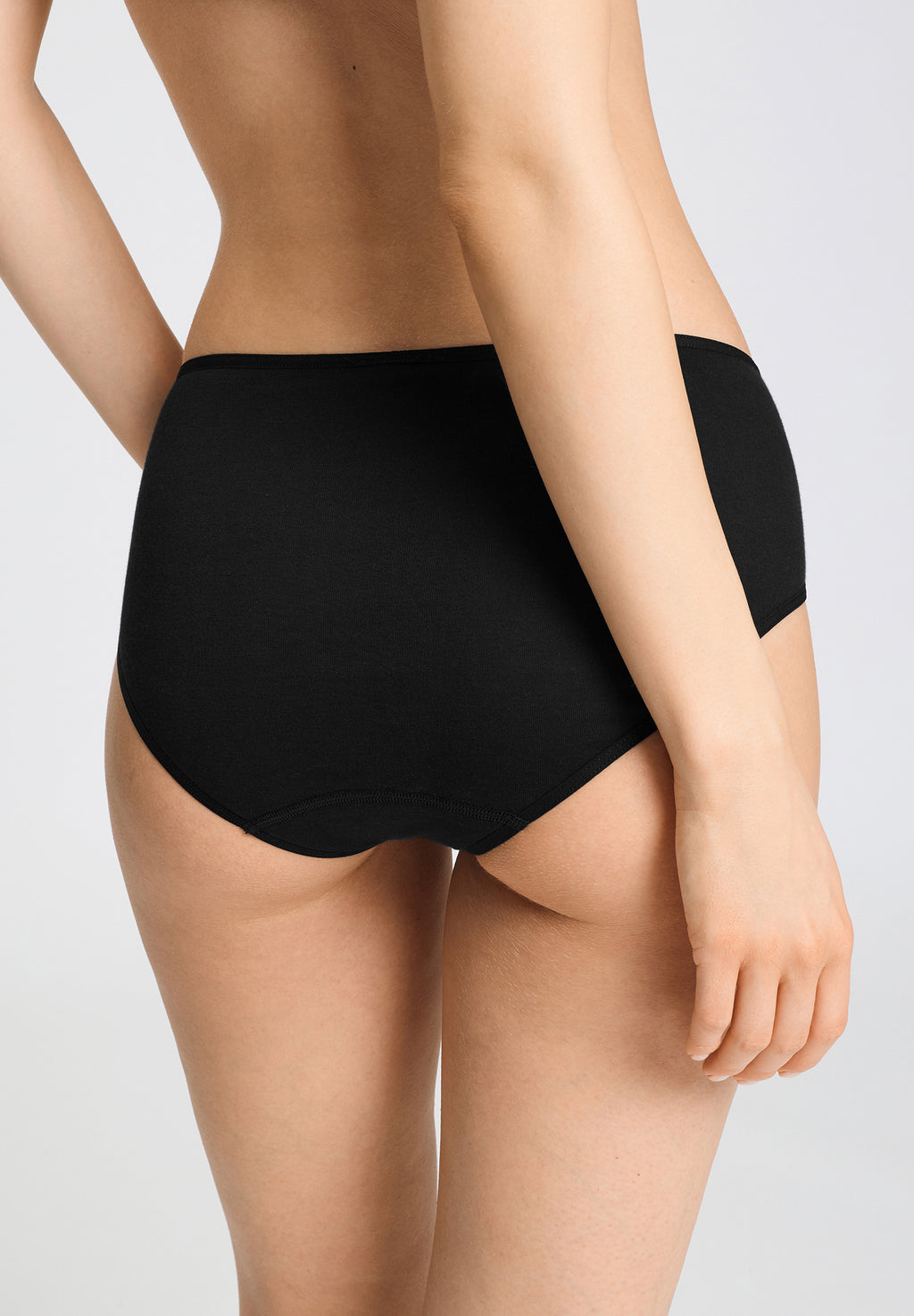 Rosaria Hicut Brief | Black 70785-019