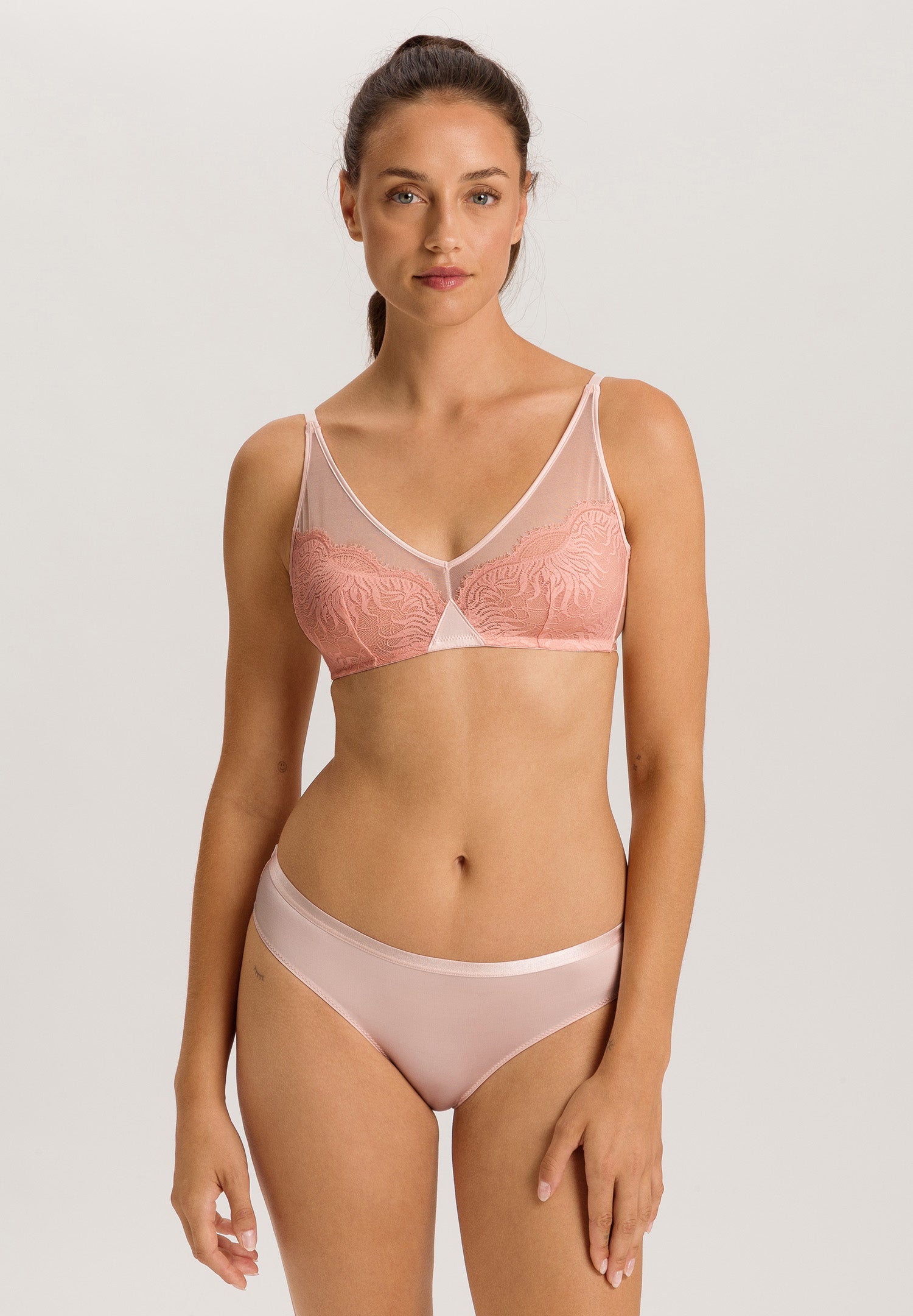 Gale Lace Accented Soft Cup Bra | Rosewater 70867-2111