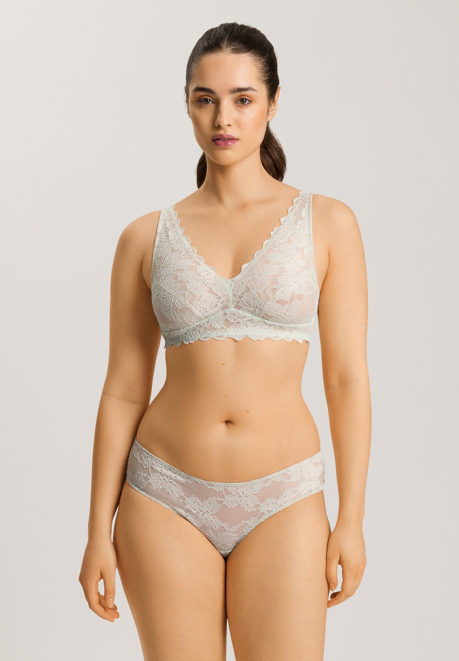 70903 Anais Soft Cup Bra - 2737 White Sage