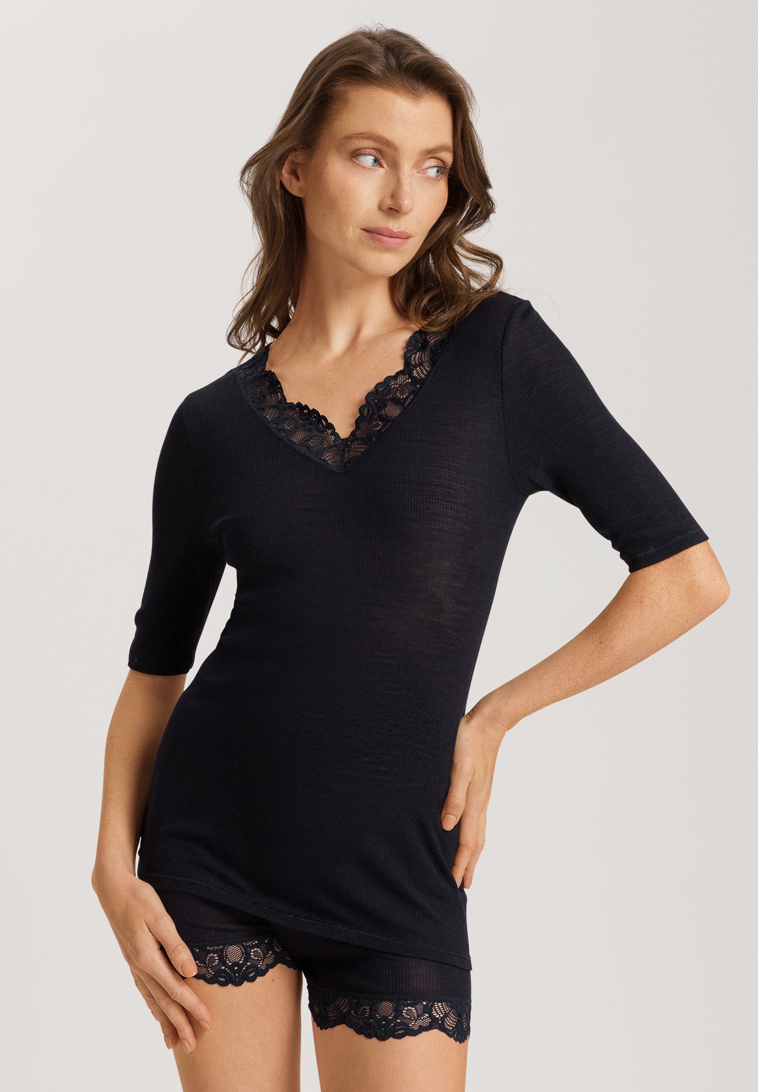 70913 Woolen Lace Short Sleeve Shirt - 019 Black