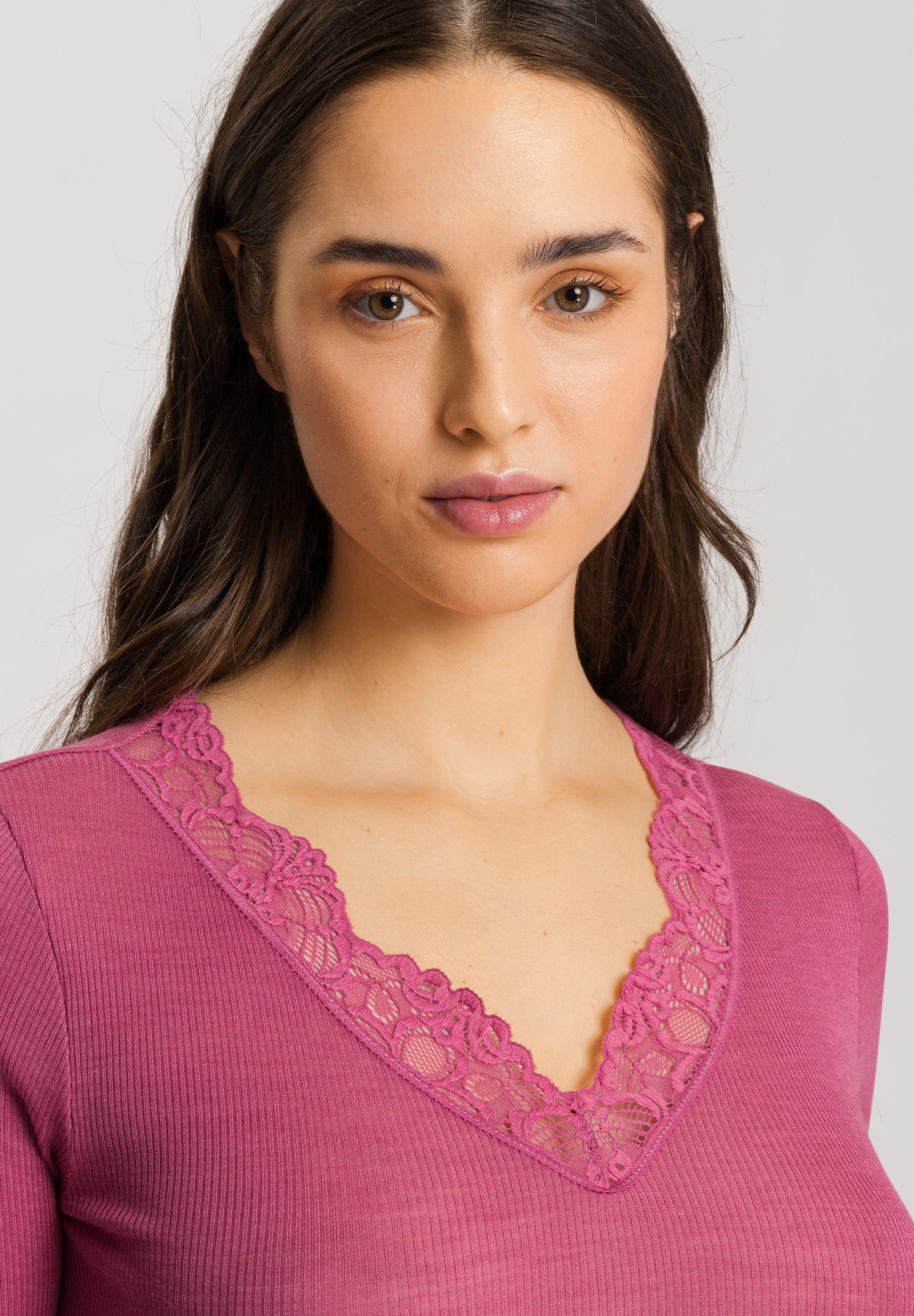 70913 Woolen Lace Short Sleeve Shirt - 2414 Rose Wine