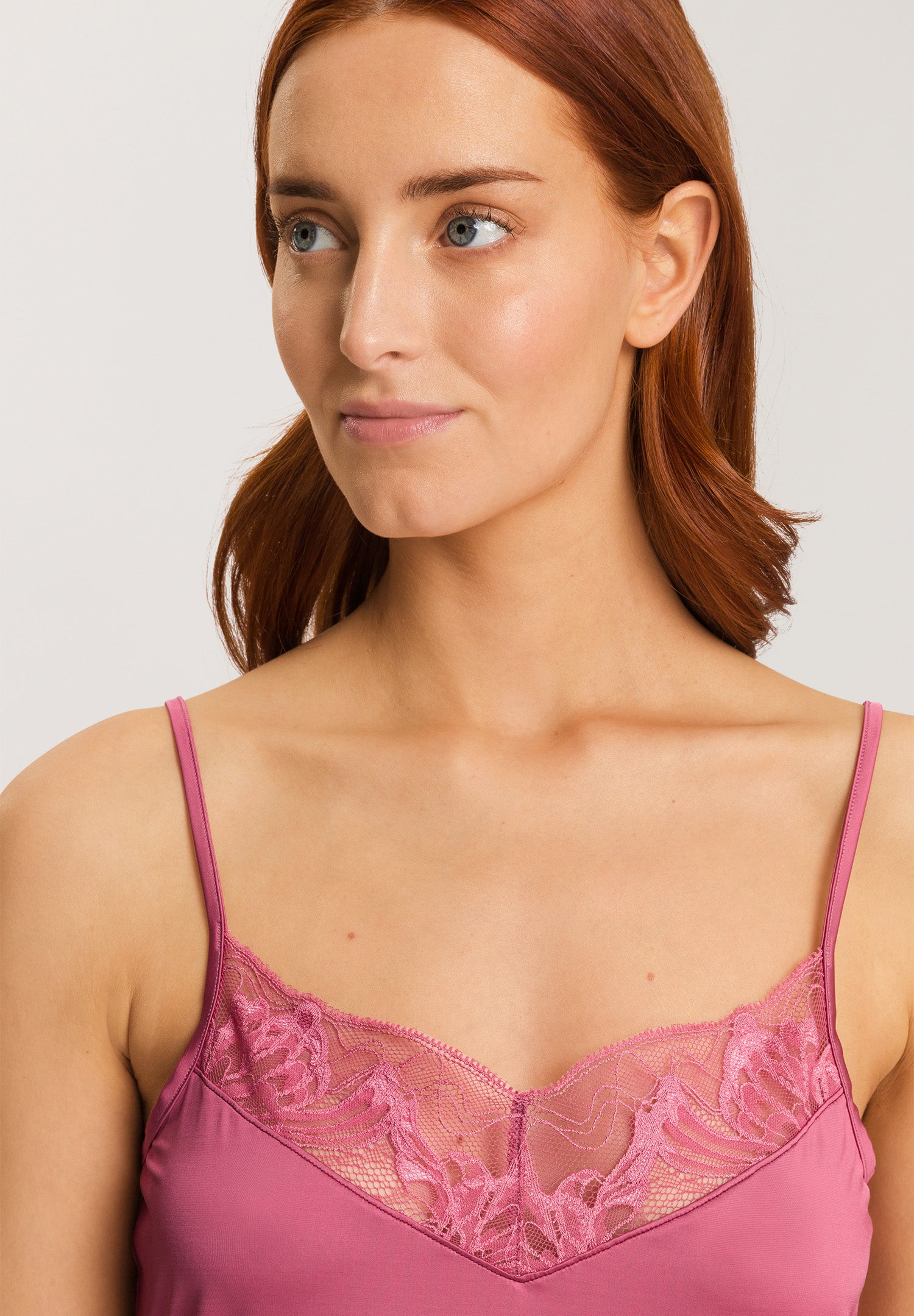 70920 Eva Spaghetti Cami - 2414 Rose Wine