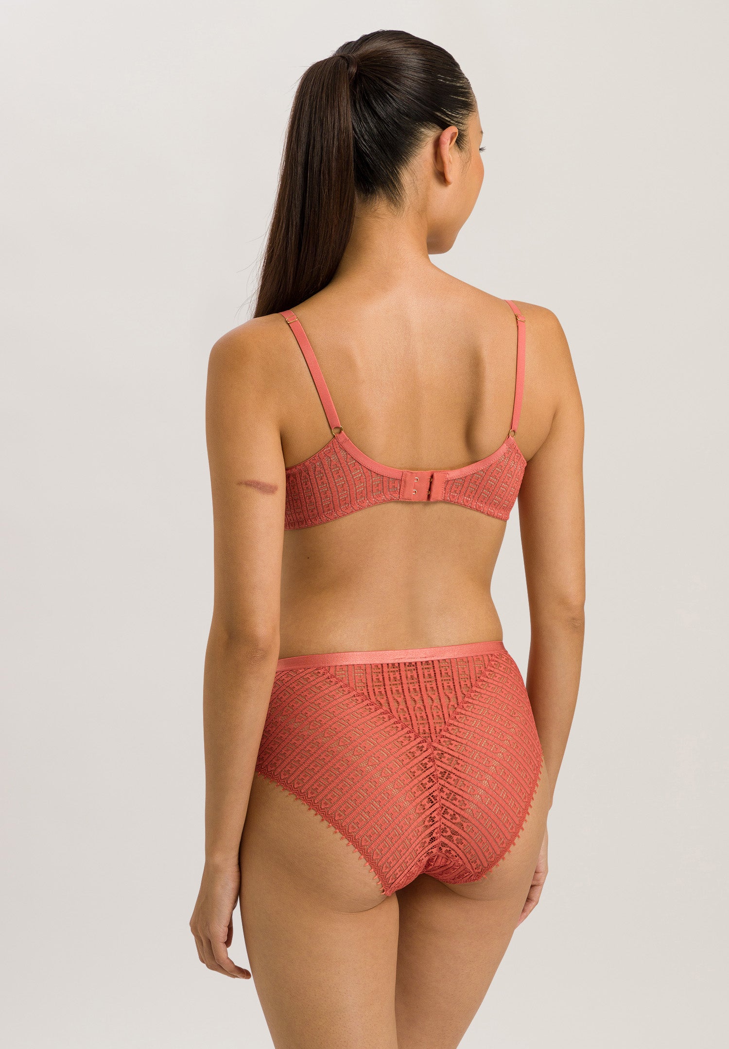 70940 Hedy Underwire Bra - 2294 Apricot Brandy