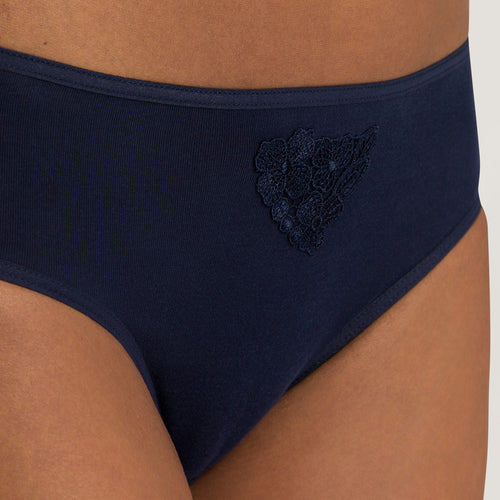 70944 Hicut Brief - 1610 Deep Navy