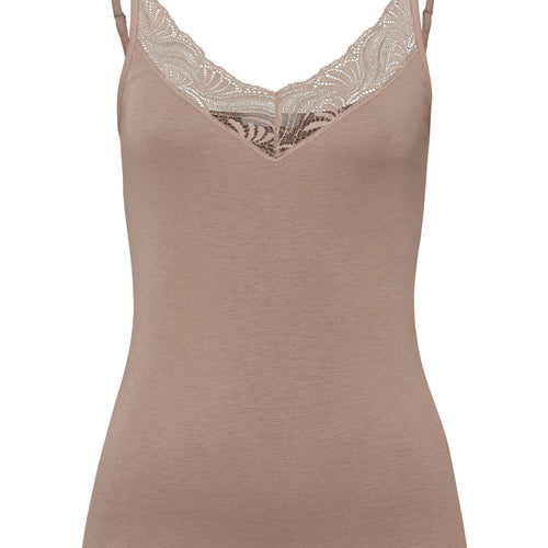 70977 Milea Spaghetti Cami - 2819 Mocha