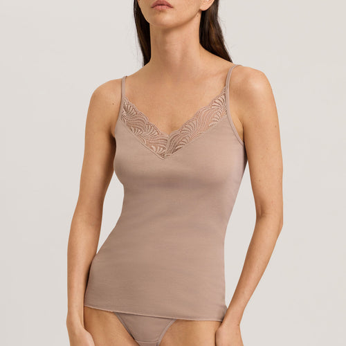 70977 Milea Spaghetti Cami - 2819 Mocha