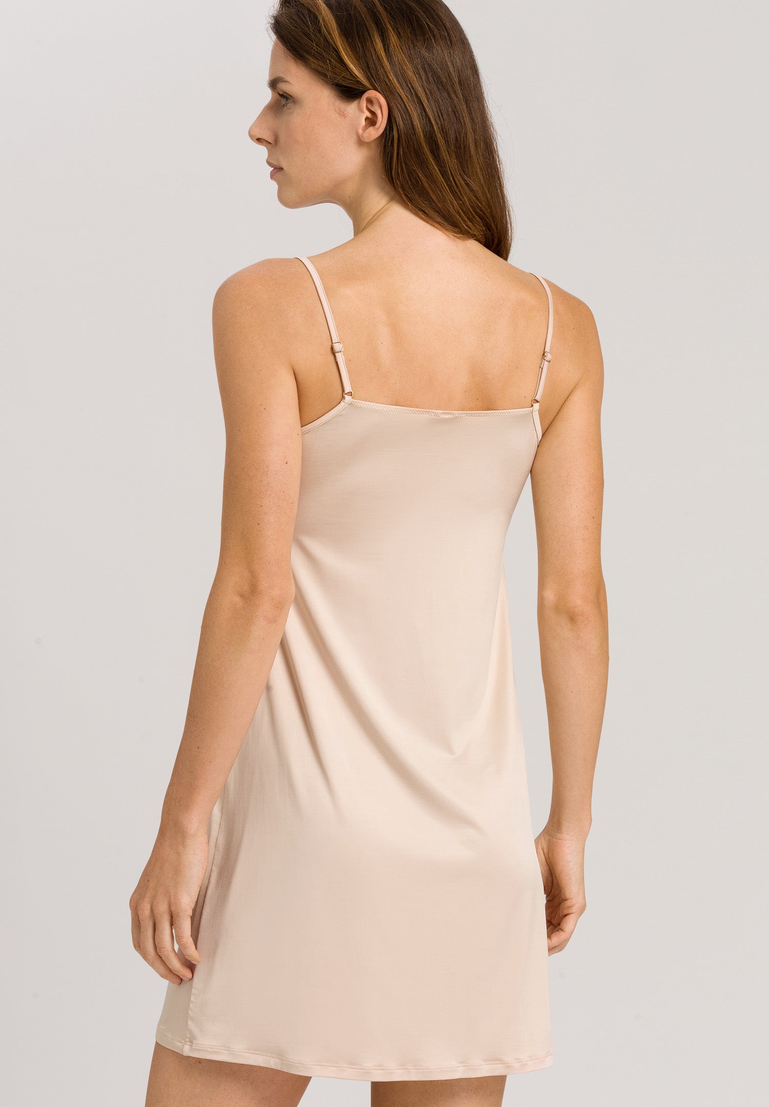 71065 Satin Deluxe Bodydress - 858 Natural