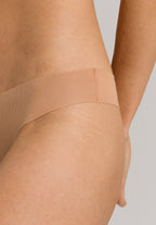 71225 Invisible Cotton Thong - 1272 Beige