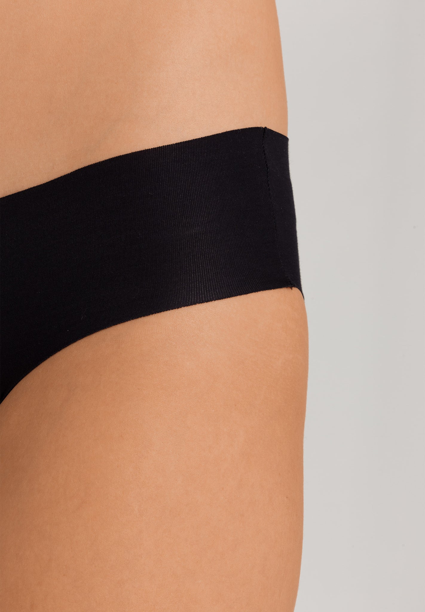 Invisible Cotton Cotton Blend Hi-Cut Brief | Black 71243-019