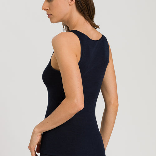 Woolen Silk W Wool And Silk V-Neck Tank Top | Deep Navy 71416-1610