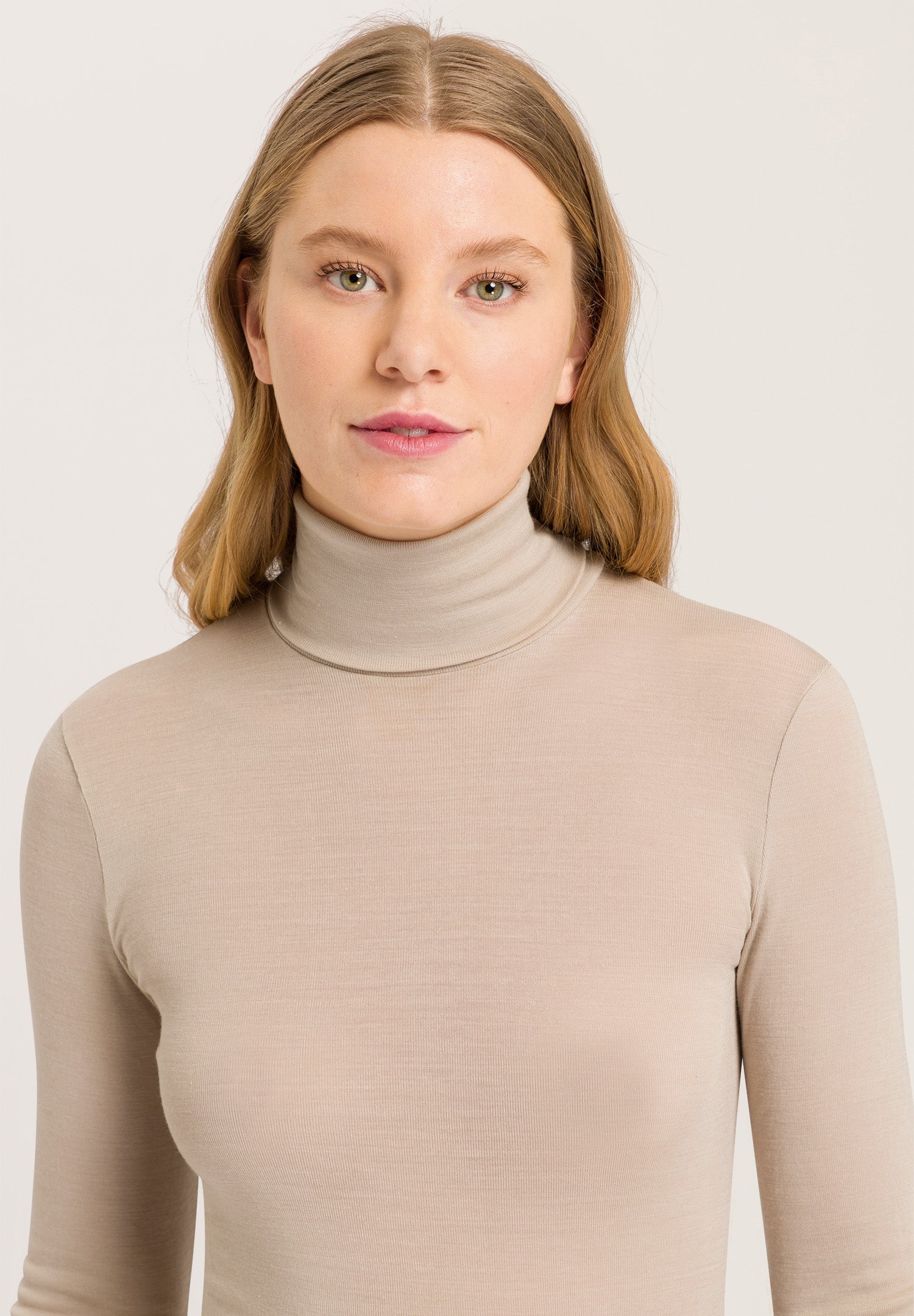 71423 Woolen Silk W Turtleneck Shirt - 2806 Safari