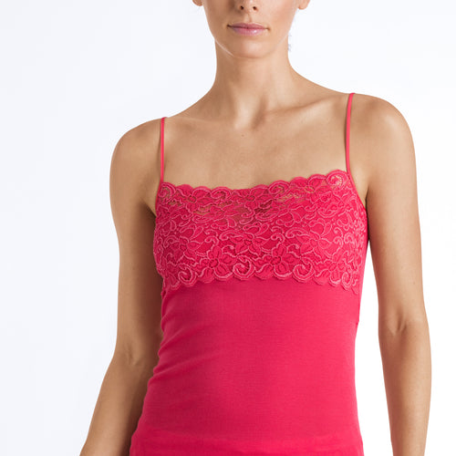 71448 Luxury Moments Wide Lace Spg Cami - 1399 Geranium