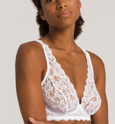 71465 Luxury Moments Lace Soft Cup Bra - 101 White