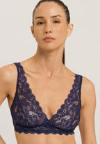 71465 Luxury Moments Lace Soft Cup Bra - 1610 Deep Navy