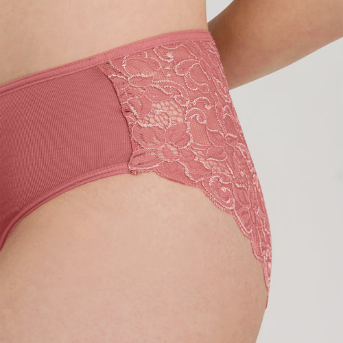 71480 Moments Lace-Back Brief - 2408 Sweet Pepper