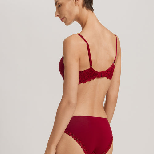 Luxury Moments Lace T-Shirt Bra | Red Dahlia 71503-2418