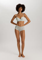 Luxury Moments Lace T-Shirt Bra | Vapor 71503-2534