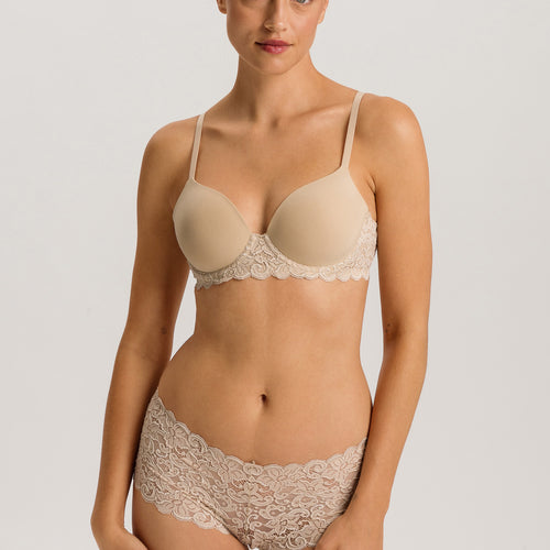 Luxury Moments Lace T-Shirt Bra | Iced Cappuccino 71503-2846