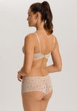 Luxury Moments Lace T-Shirt Bra | Iced Cappuccino 71503-2846