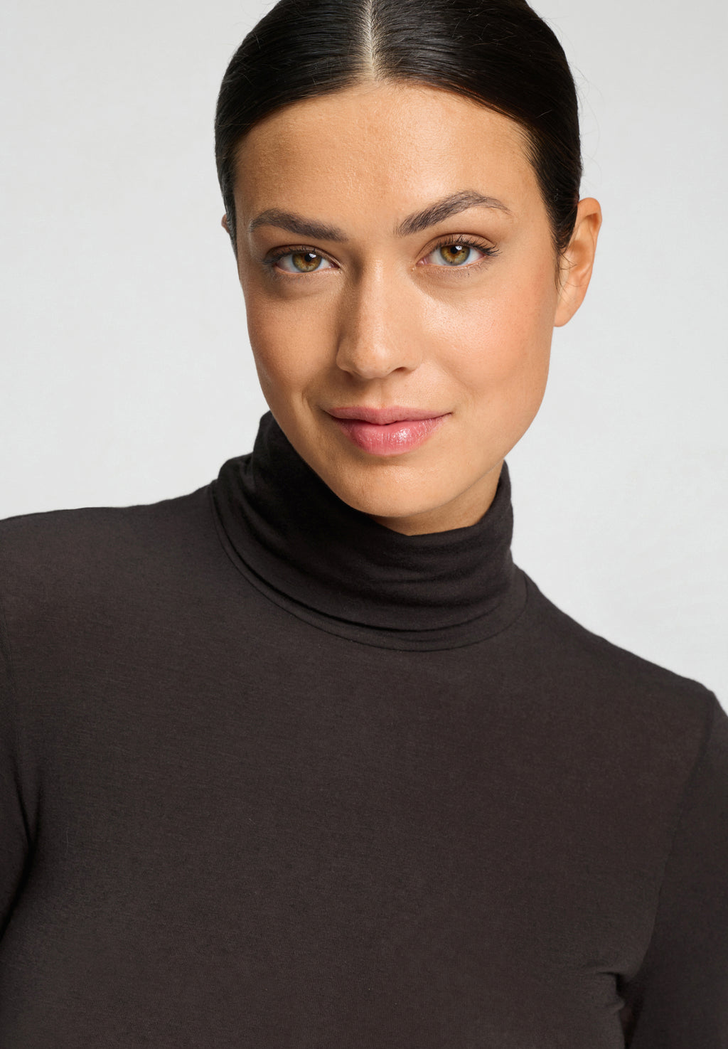 Ultralight Wool Turtleneck Shirt | Dark Mocha 71597-2185