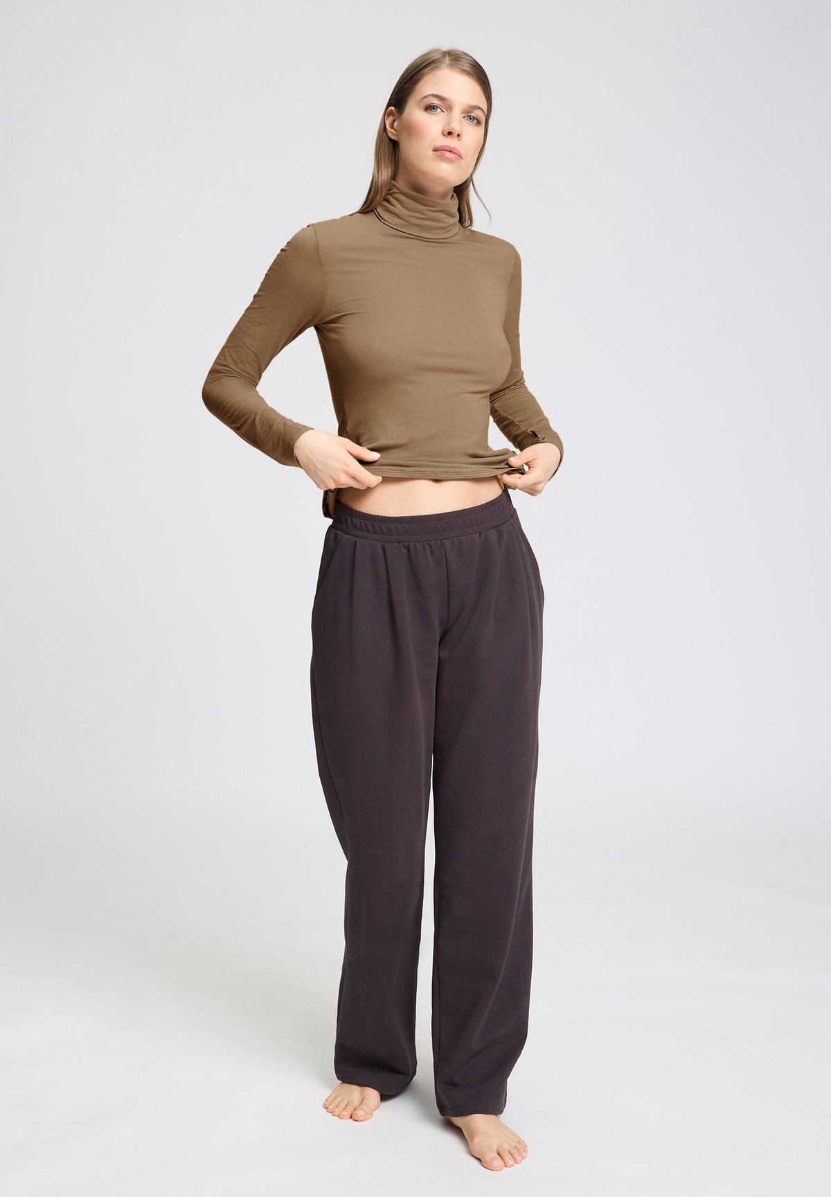 Ultralight Wool Turtleneck Shirt | Suede Camel 71597-2825