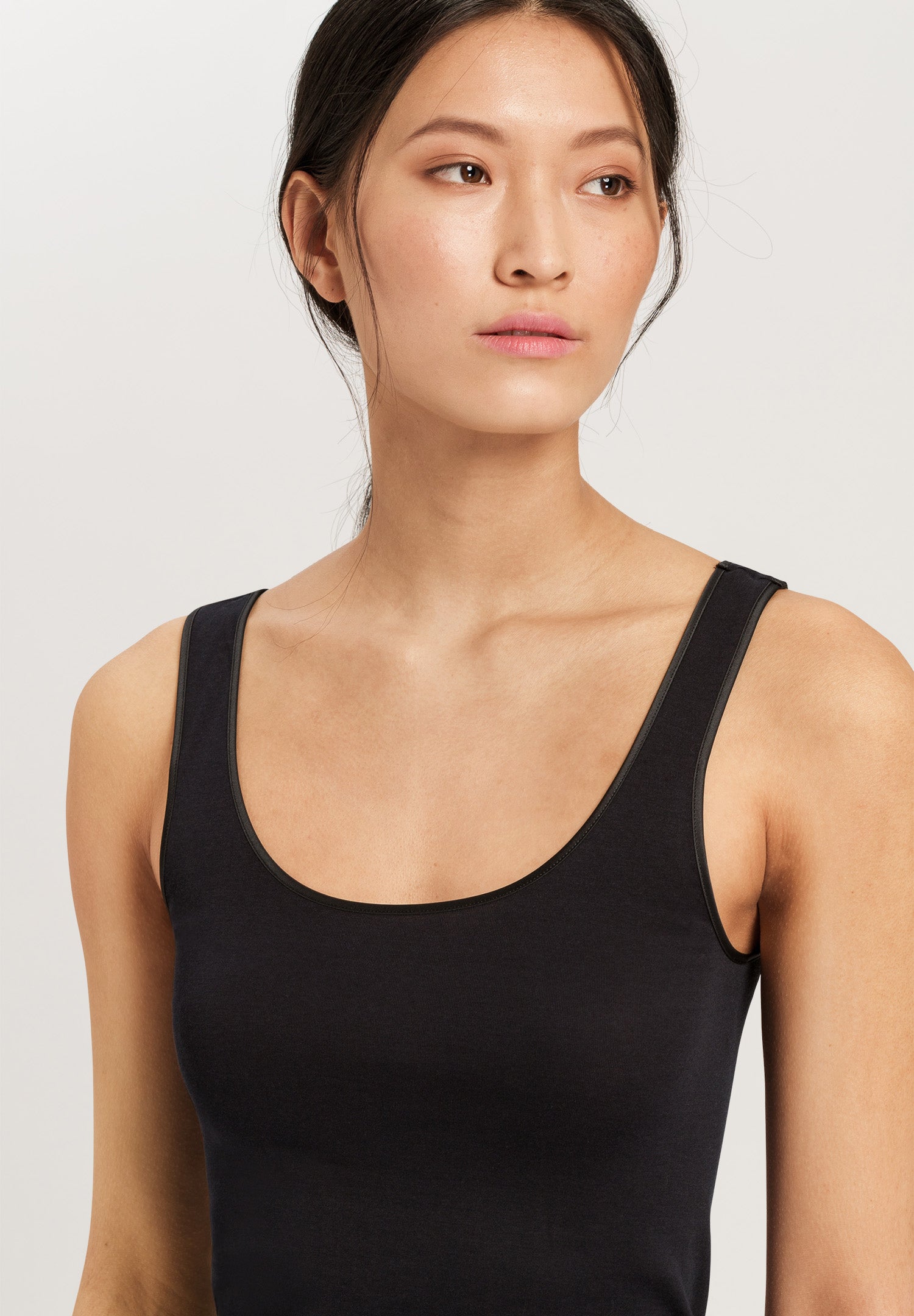 71604 Cotton Seamless Round Neck Tank - 019 Black