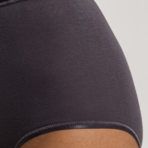 Cotton Seamless Full Brief | Black Pearl 71625-2183