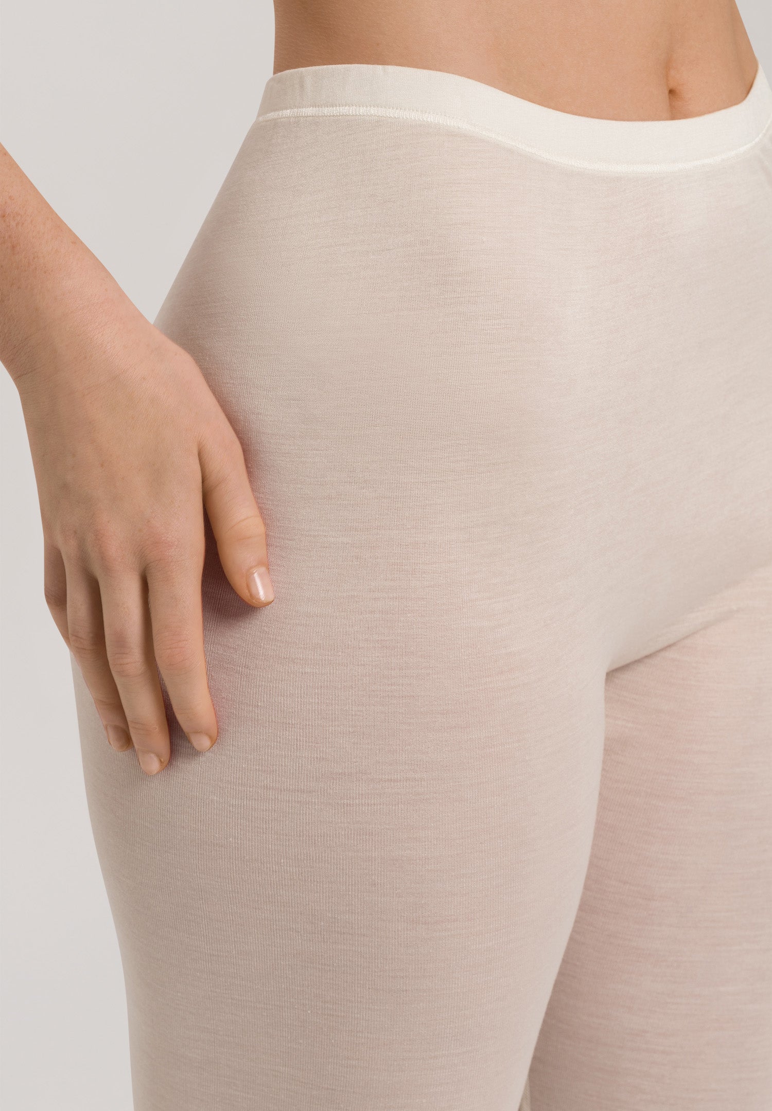 71710 Pure Silk Leggings - 116 Pale Cream