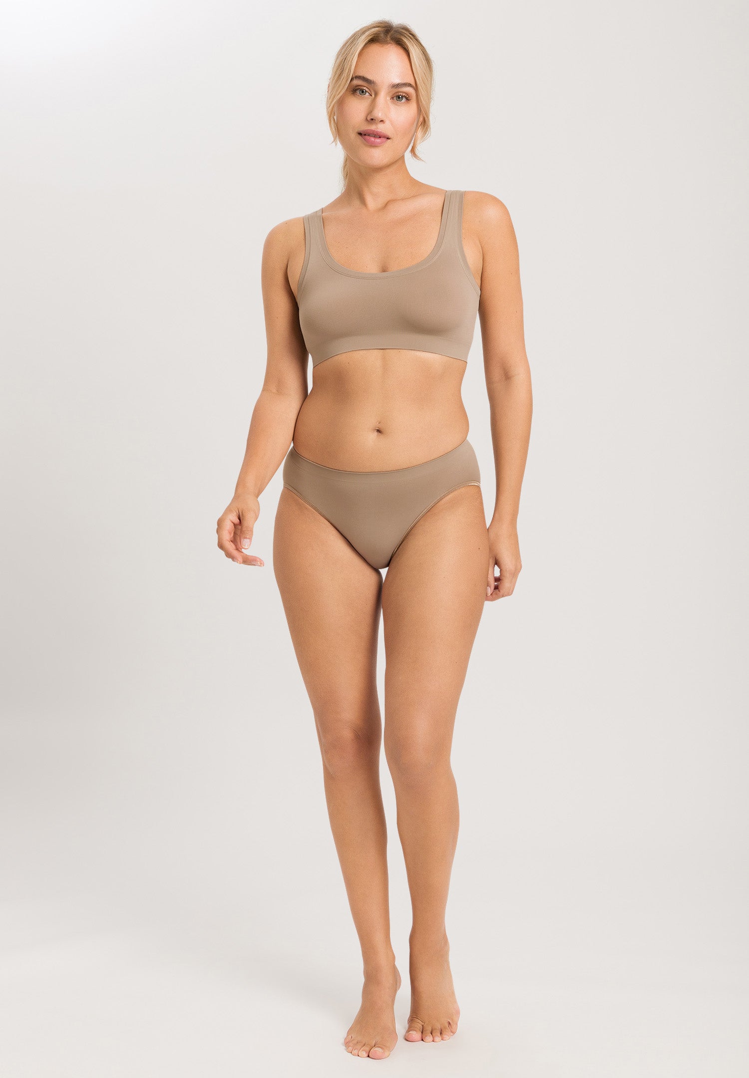 71810 Touch Feeling Crop Top - 2828 Deep Taupe