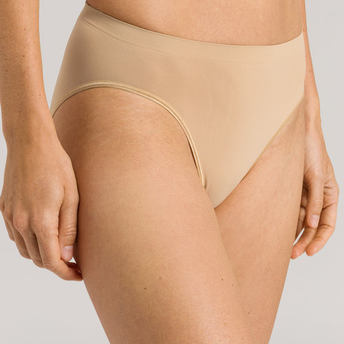 71812 Touch Feeling High-Cut Brief - 274 Beige