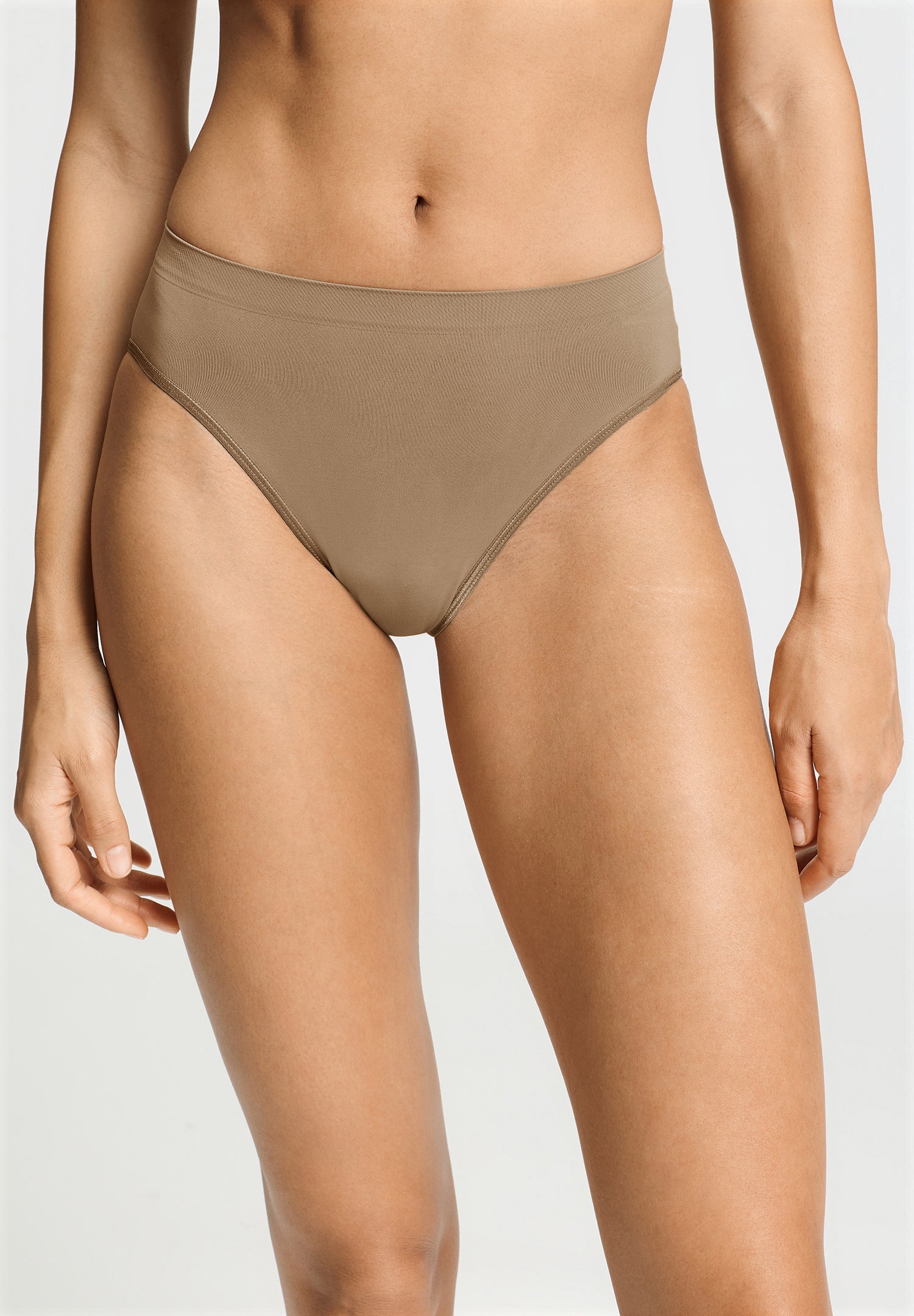 Touch Feeling High Cut Brief | Suede Camel 71812-2825