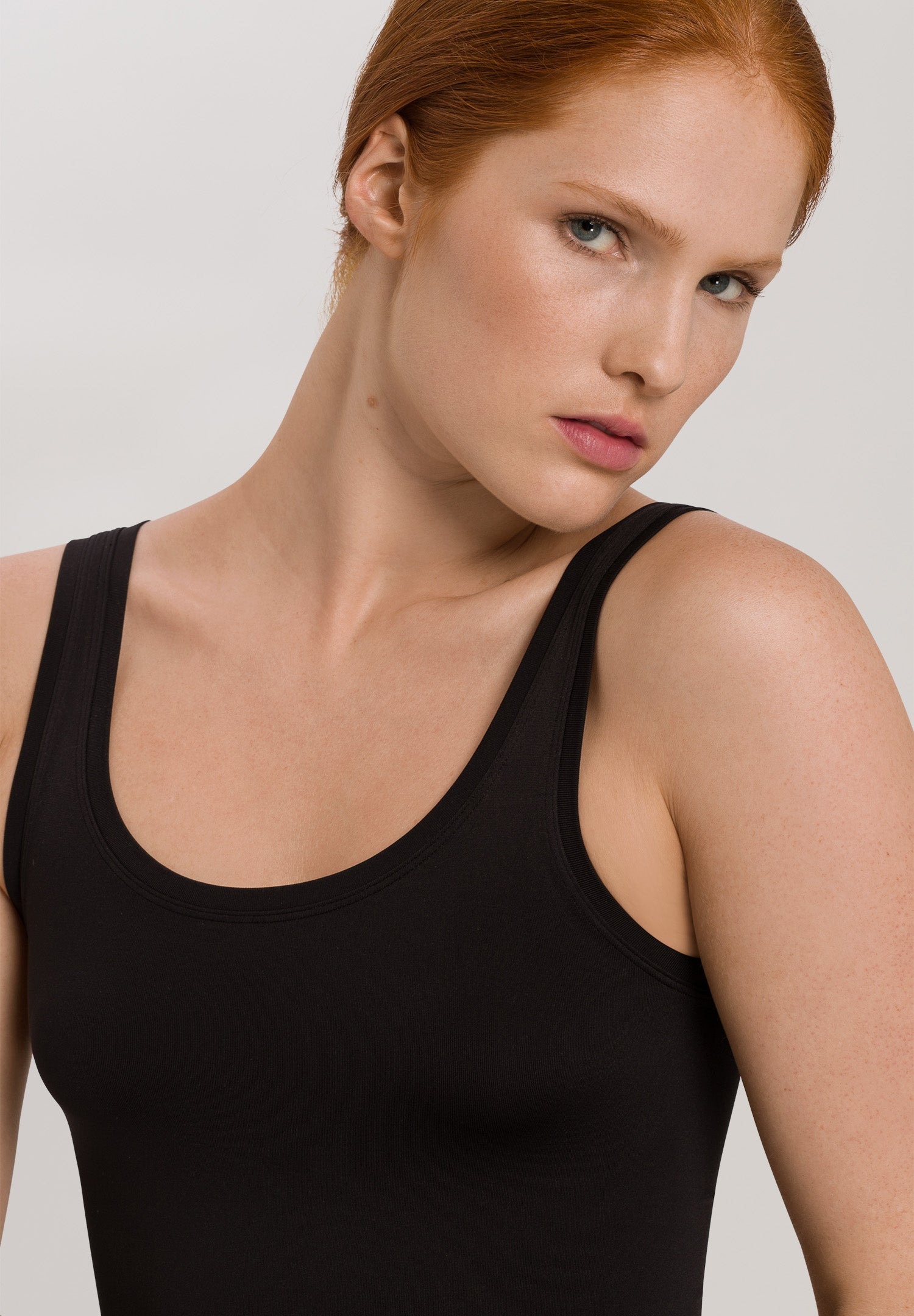 71814 Touch Feeling Tank Top - 199 Black