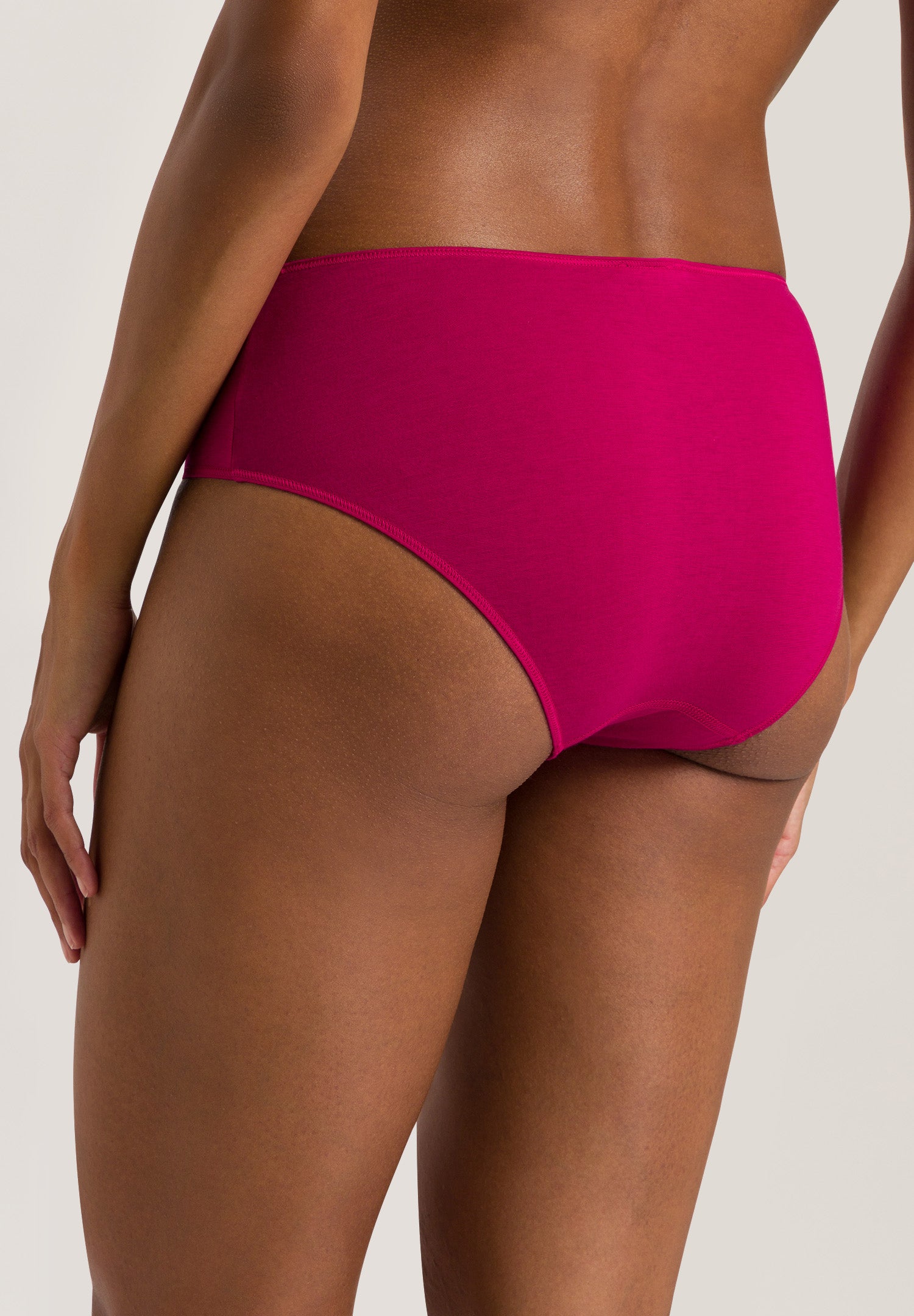 71819 Hicut Brief - 2462 Fuchsia