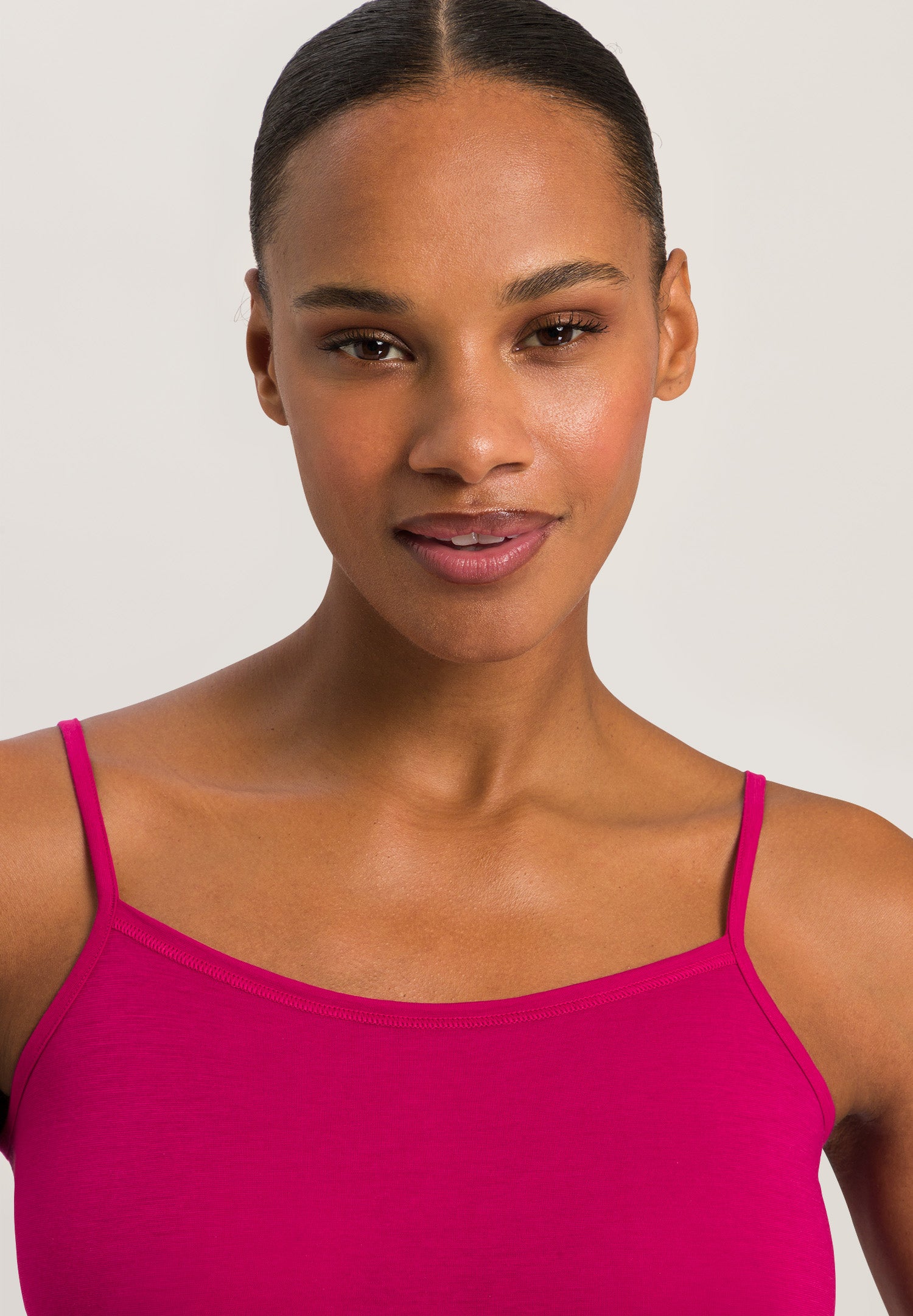 71820 Spaghetti Cami - 2462 Fuchsia