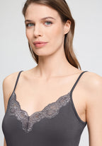 Dana Spaghetti Camisole | Boulevard 71839-2687