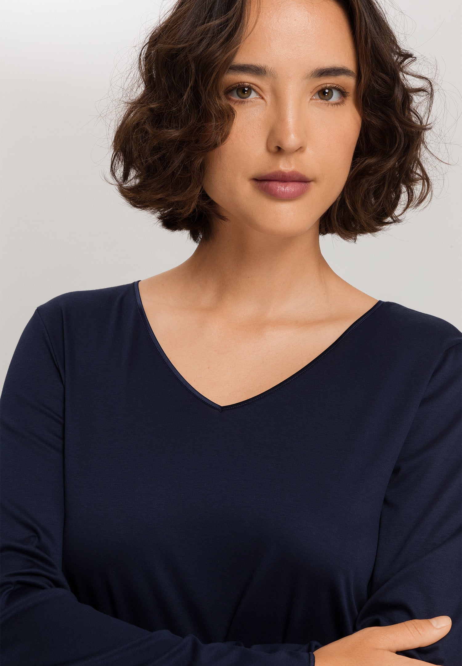 Cotton Silk V-Neck Cotton Nightgown | Deep Navy 74815-1610