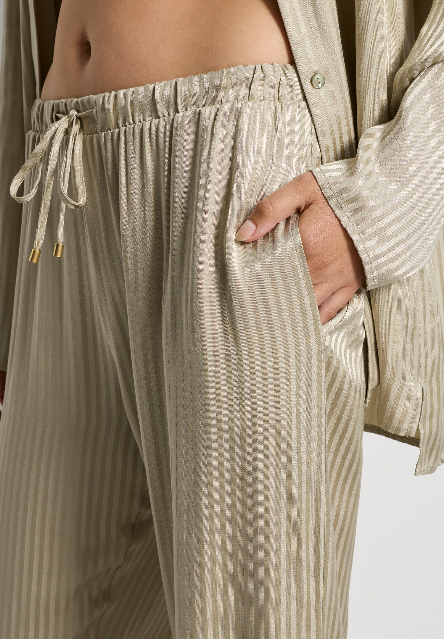 Sleep And Lounge Soft Woven Pants | Olive Stem 74850-2661