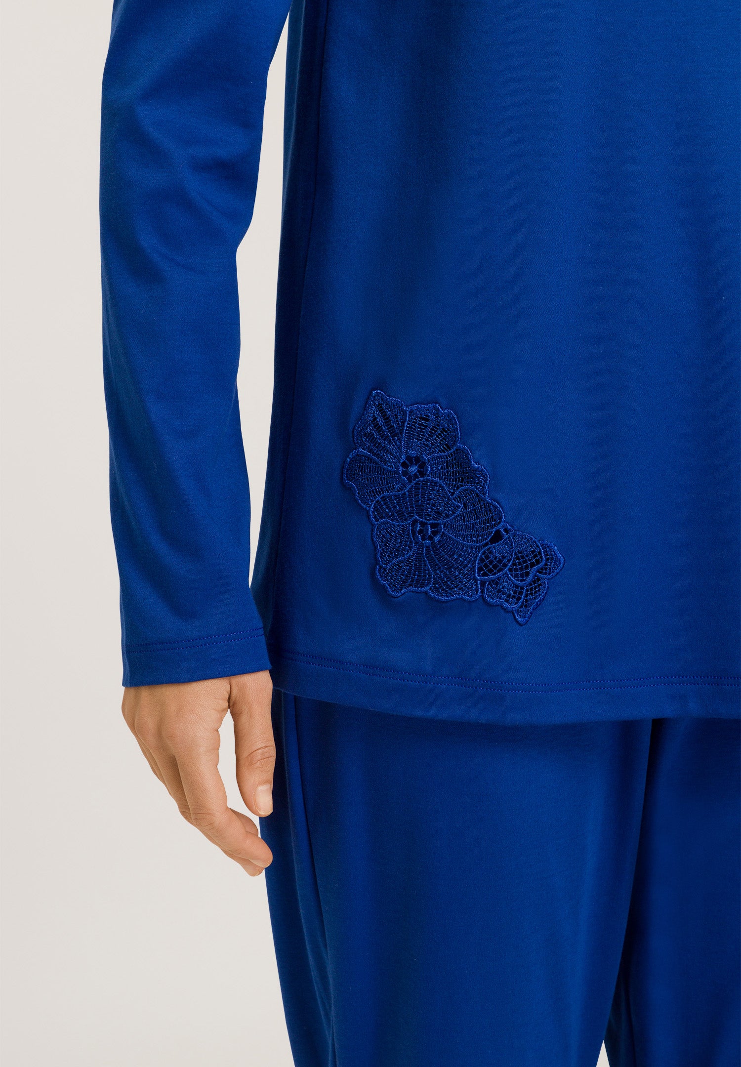 74998 Naila L/Slv Pajama - 1653 Deep Indigo