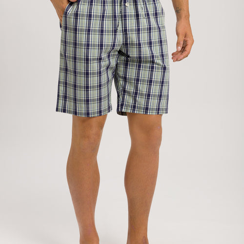 75117 Night & Day SHORT WOVEN PANT - 2873 Green Check