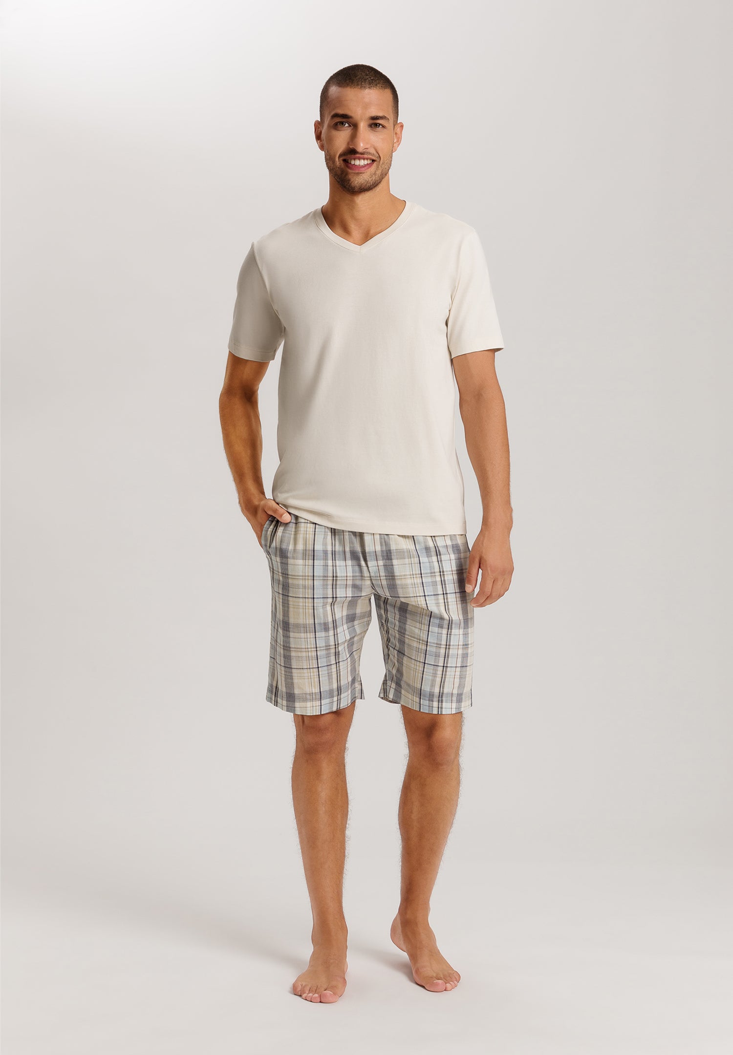 Night And Day Short Woven Pant | Gentle Check 75117-3018