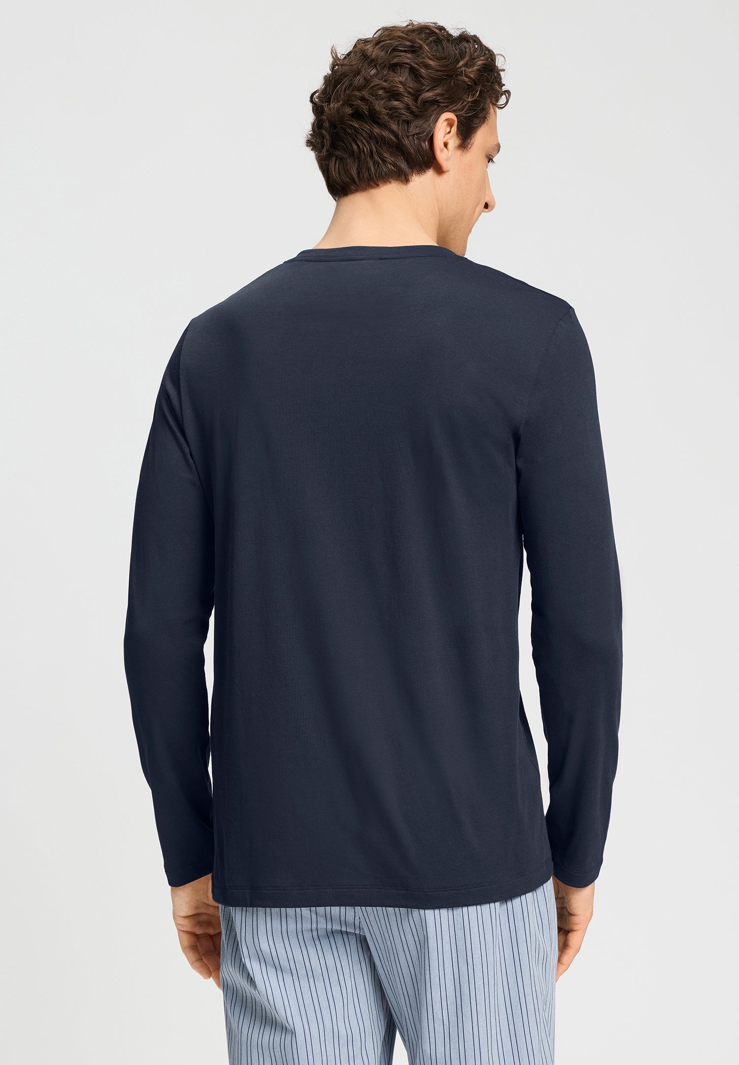 Night And Day L/Slv Shirt V-Neck | Deep Navy 75964-1610
