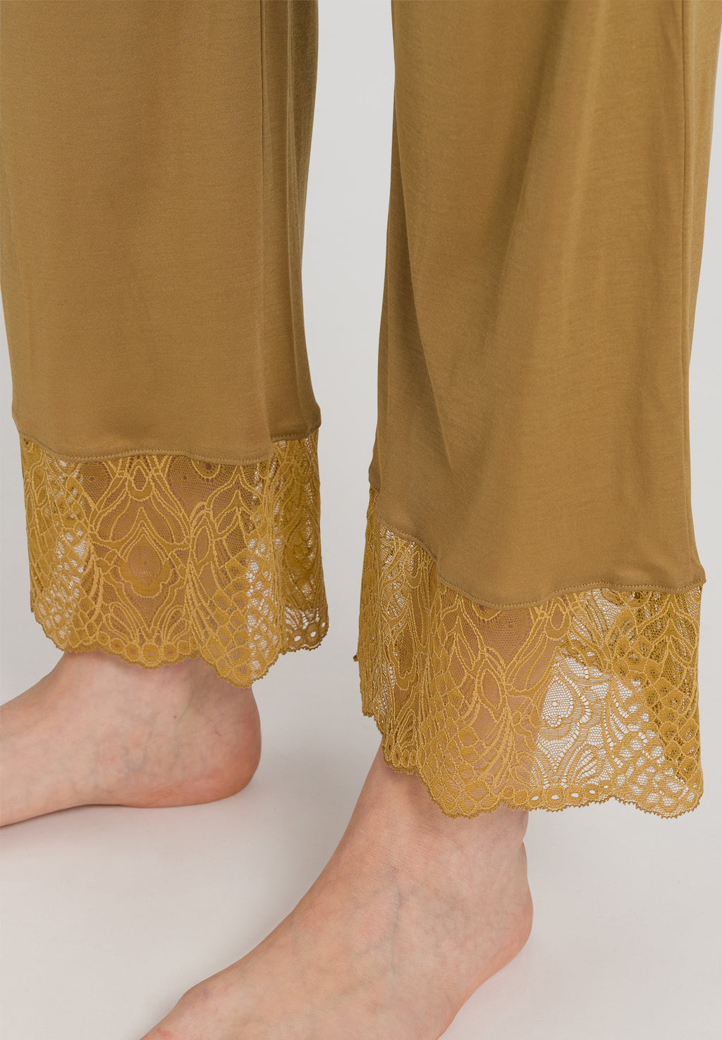76188 Lilova Knit Pants - 1246 Gold